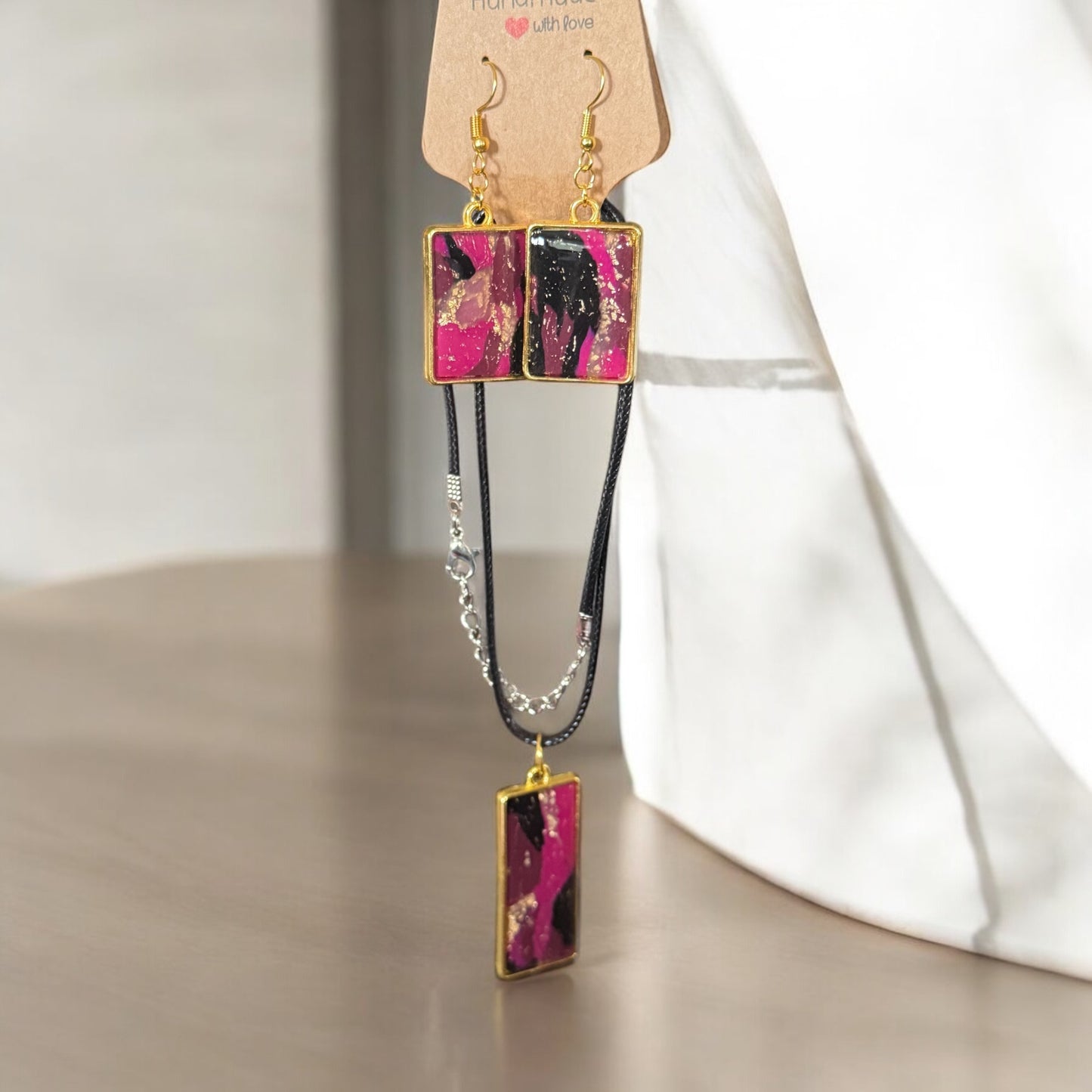 Fuchsia Gold Swirl Jewelry Set – Handmade