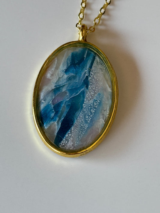 Deep Sea Drift Oval Necklace