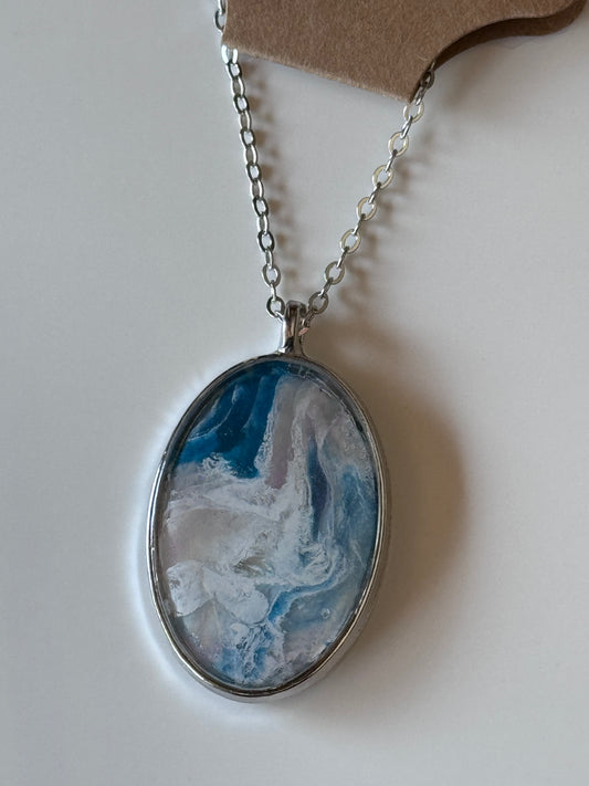 Silver Shoreline Oval Pendant