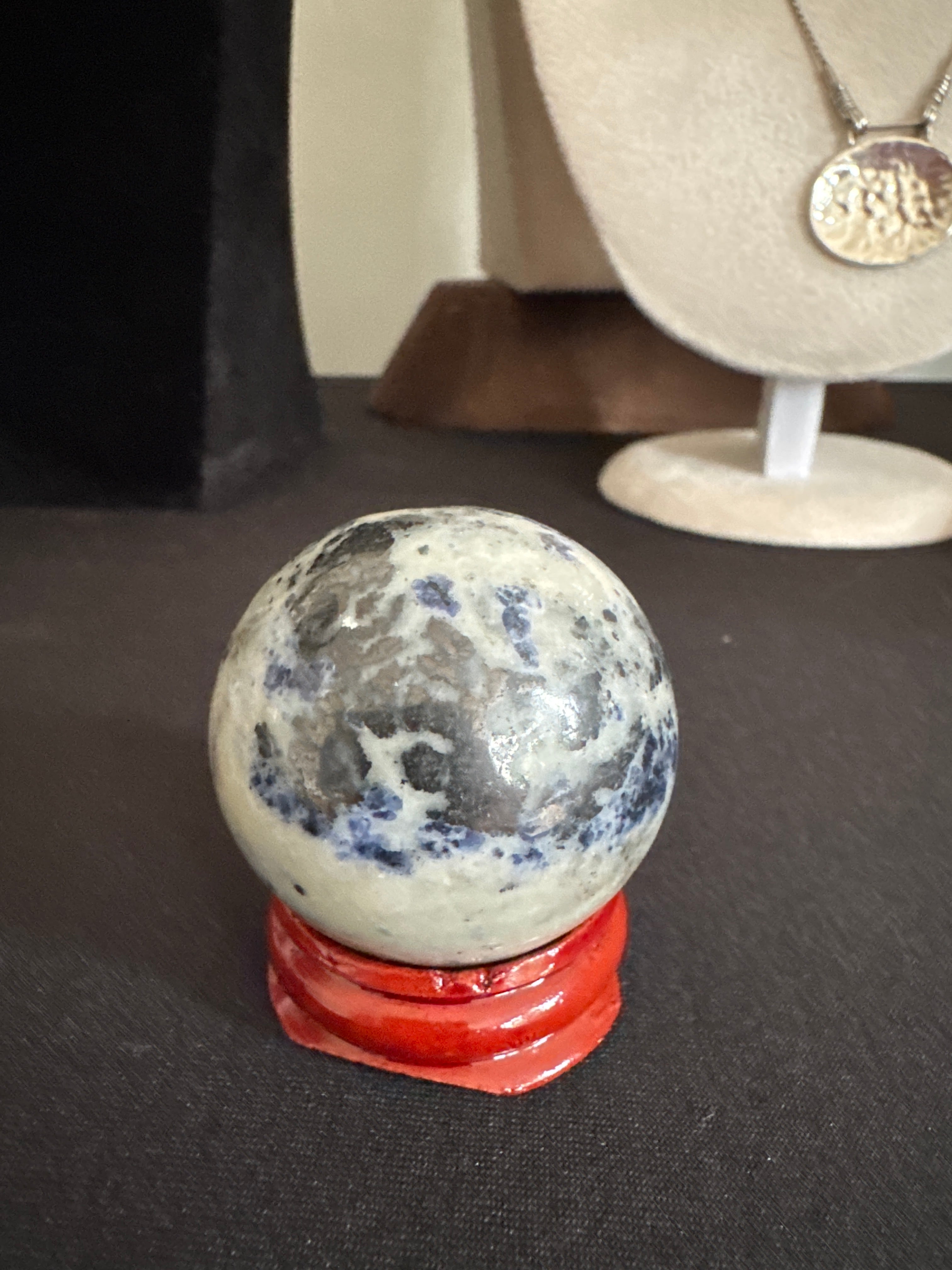 Sodalite Sphere (UV Reactive – Subtle Glow