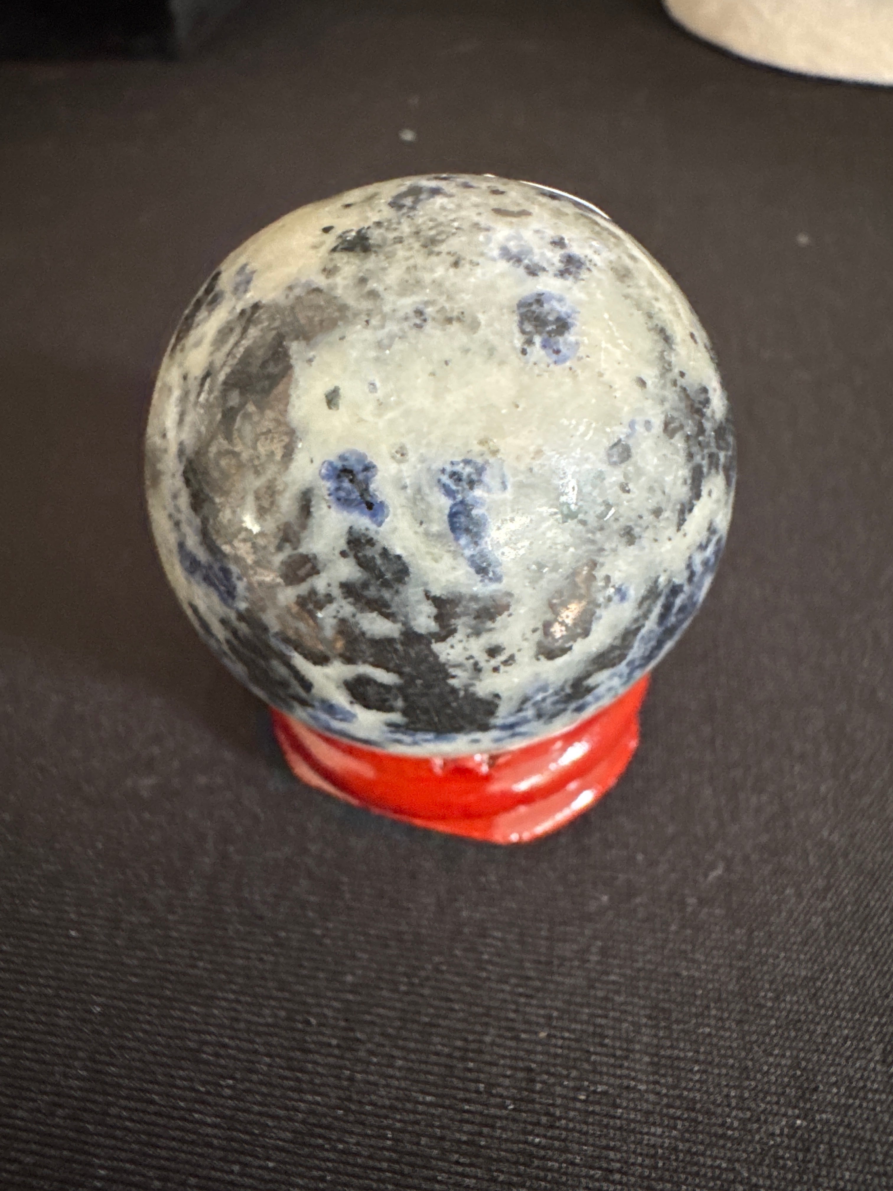 Sodalite Sphere (UV Reactive – Subtle Glow