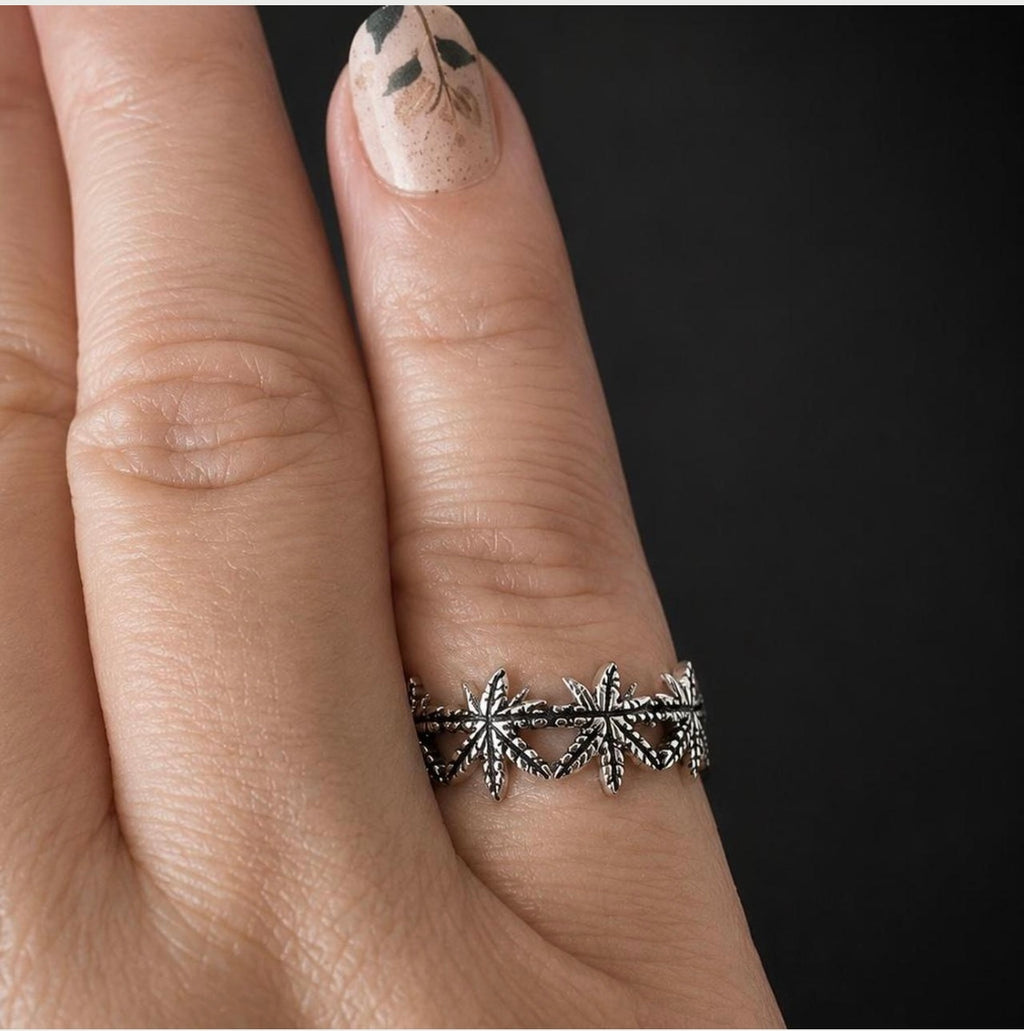Sterling Silver Leaf Ring