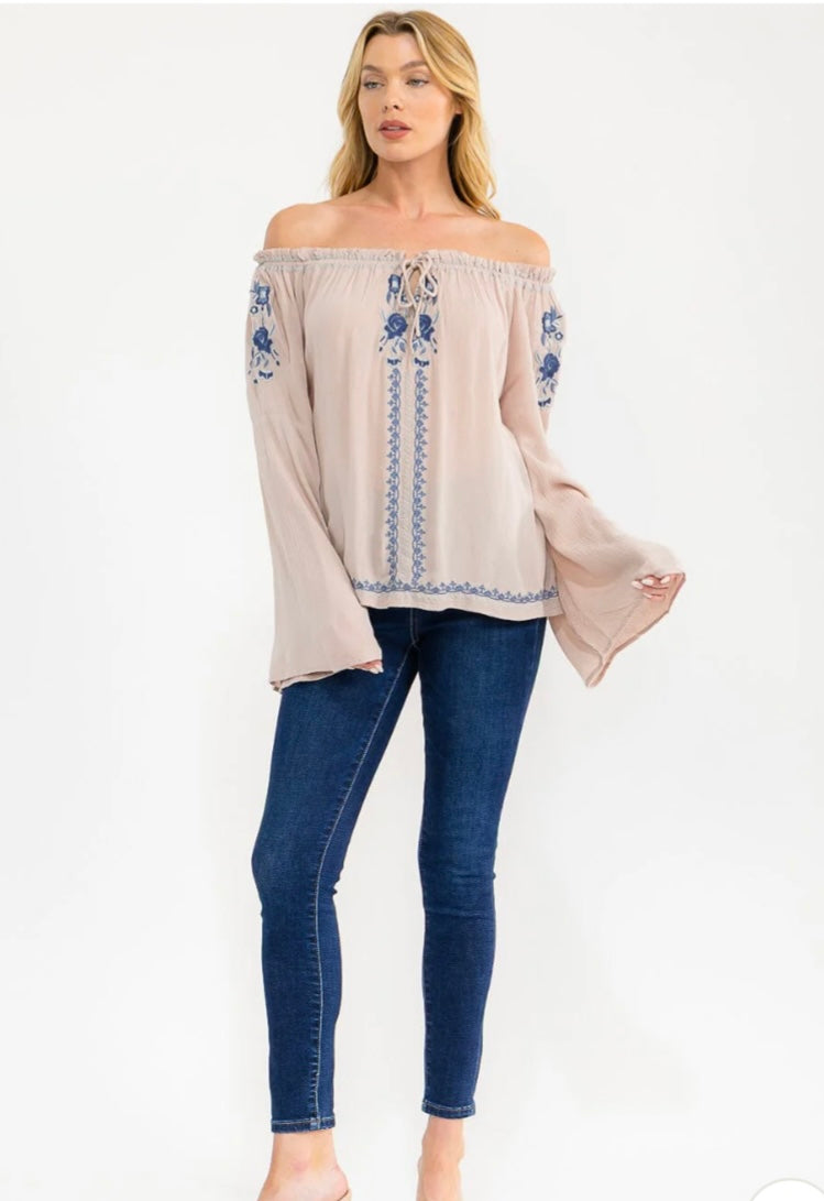 WOMEN'S LONG BELL SLEEVE EMBROIDERY DETAILED TUNIC BLOUSE color Mauve