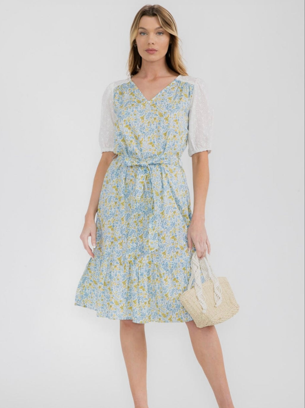 WOMEN'S SHORT PUFF SLEEVE V-NECK SELF TIE FLORAL MIDI DRESS