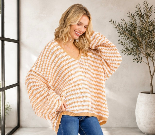 WOMEN'S LONG SLEEVE V-NECK OVERSIZED PULLOVER SWEATER. Color-mustard