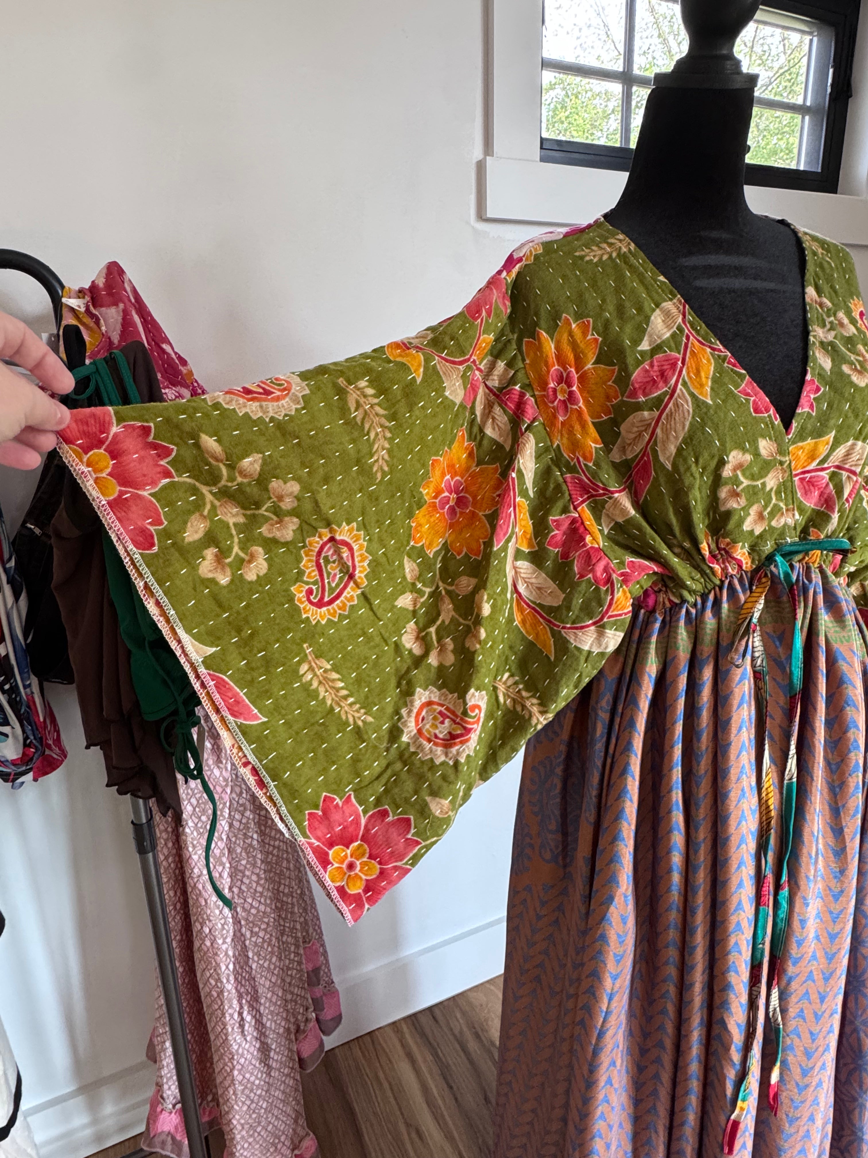 Oh It’s Bananas multicolor Kantha Dress ￼