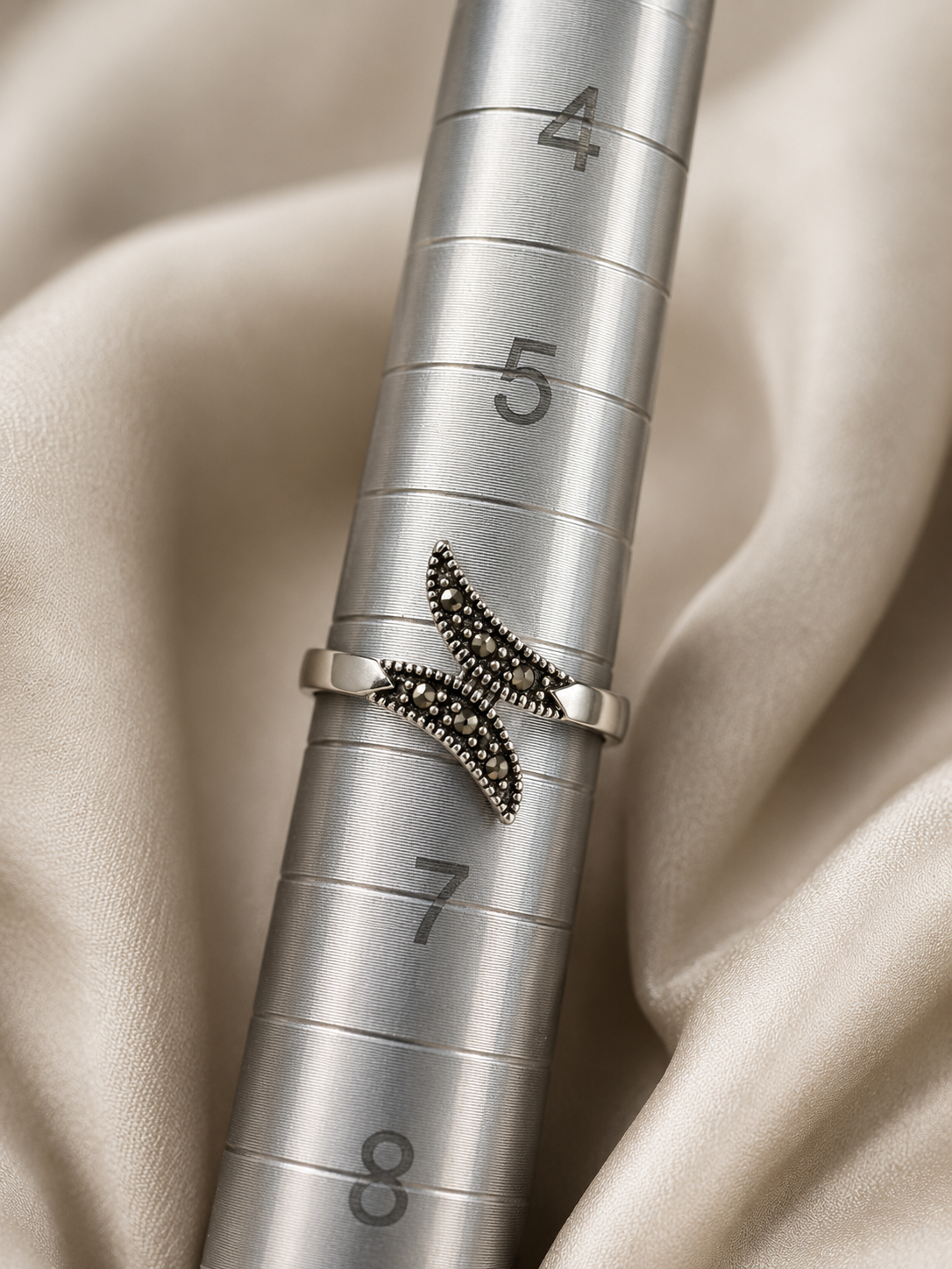 .925 Marcasite ring 6 Sterling Silver