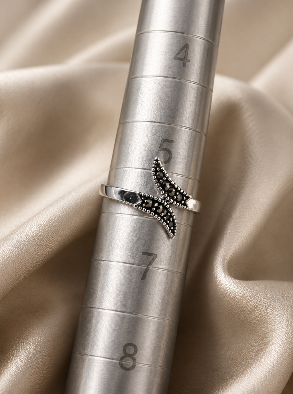 .925 Marcasite ring 6 Sterling Silver